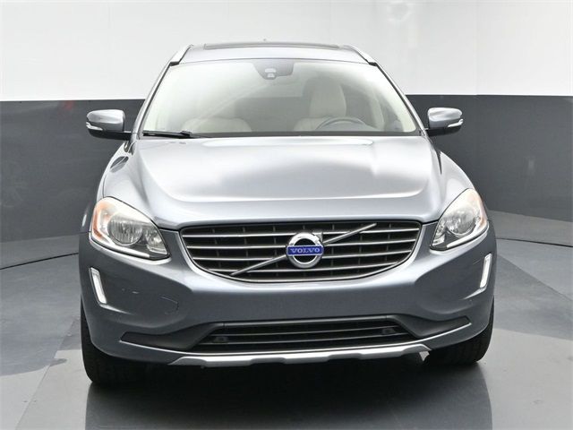 2016 Volvo XC60 T6 Drive-E