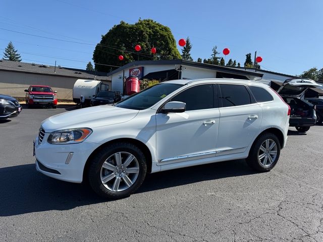 2016 Volvo XC60 T6 Drive-E