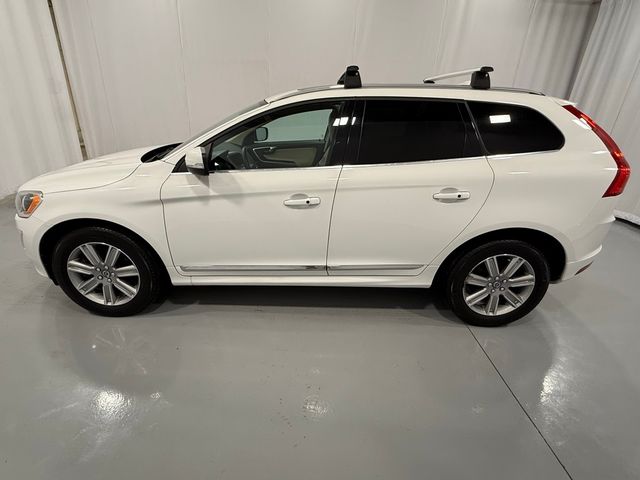 2016 Volvo XC60 T6 Drive-E