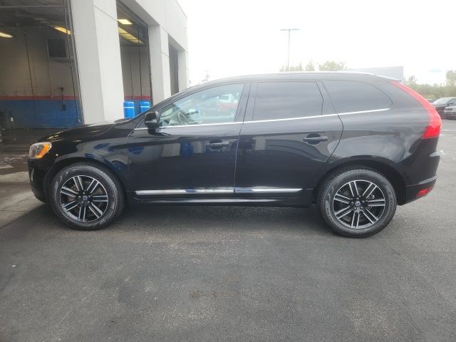 2016 Volvo XC60 T6 Drive-E