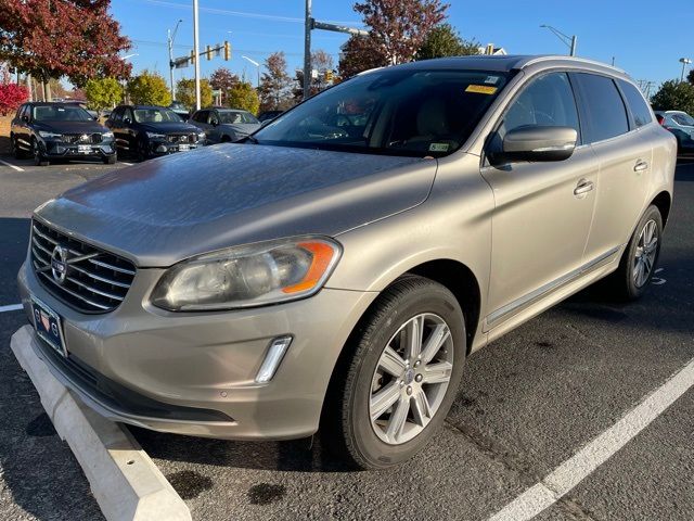 2016 Volvo XC60 T6 Drive-E