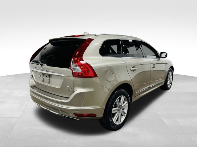 2016 Volvo XC60 T6 Drive-E