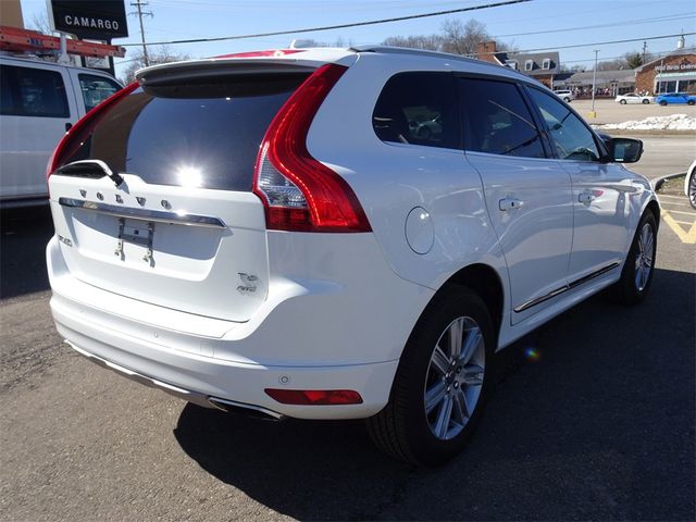 2016 Volvo XC60 T6 Drive-E