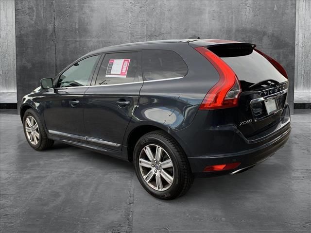 2016 Volvo XC60 T6 Drive-E Platinum