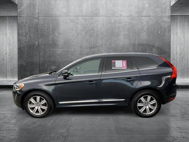 2016 Volvo XC60 T6 Drive-E Platinum