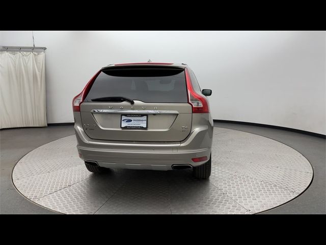 2016 Volvo XC60 T6 Drive-E Platinum