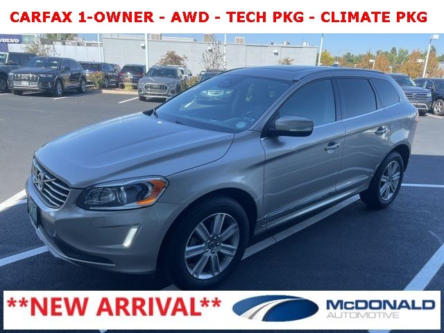 2016 Volvo XC60 T6 Drive-E Platinum