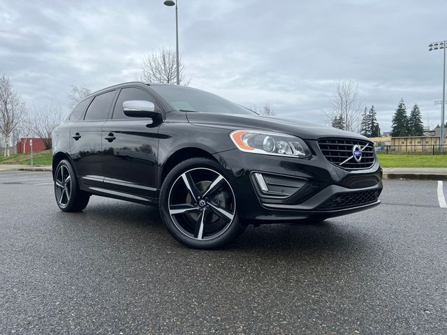 2016 Volvo XC60 T6 Drive-E R-Design