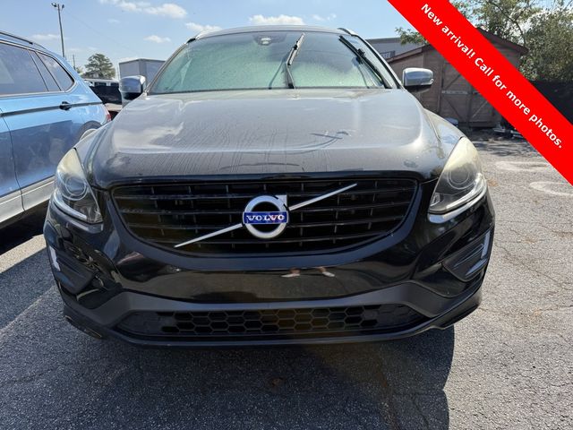 2016 Volvo XC60 T6 Drive-E R-Design