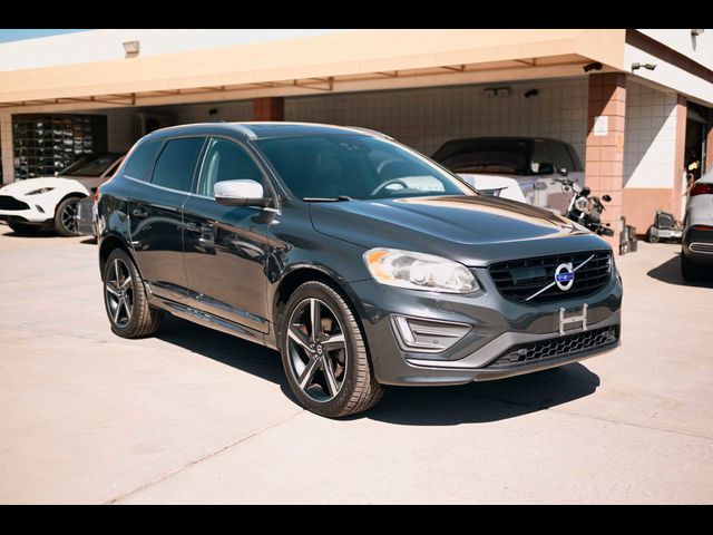 2016 Volvo XC60 T6 Drive-E R-Design Platinum