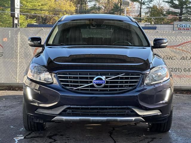 2016 Volvo XC60 T6 Drive-E