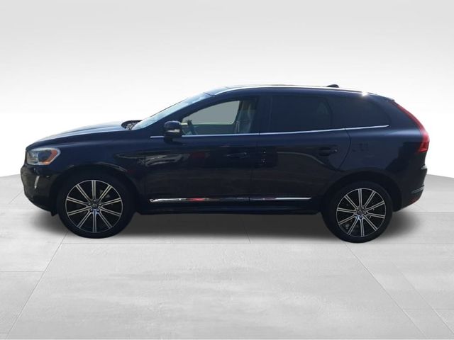 2016 Volvo XC60 T6 Platinum