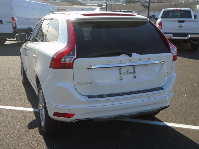 2016 Volvo XC60 T6 Platinum