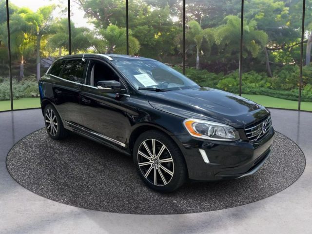 2016 Volvo XC60 T6 Drive-E Platinum