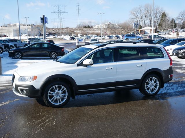 2016 Volvo XC70 T5 Platinum