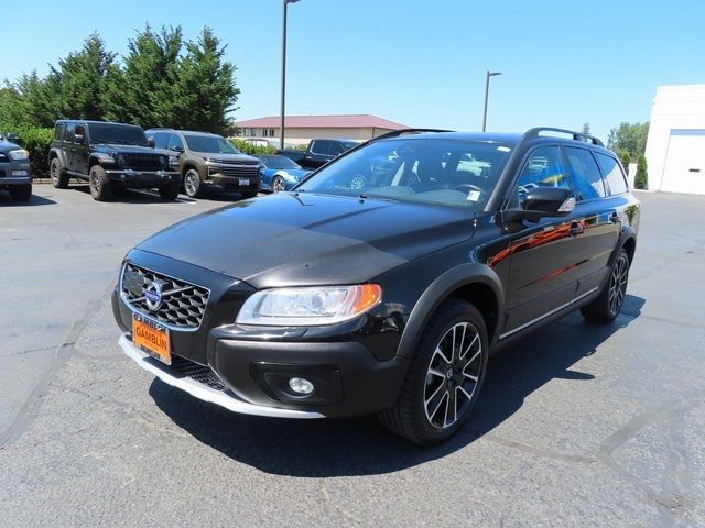 2016 Volvo XC70 T5 Platinum