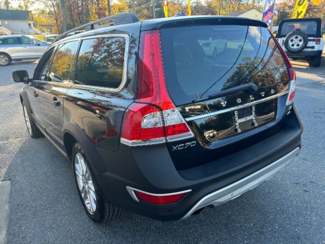 2016 Volvo XC70 T5 Platinum