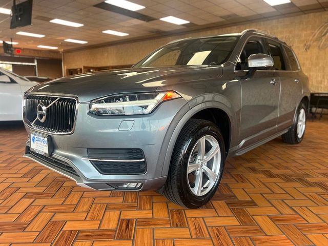 2016 Volvo XC90 T5 Momentum