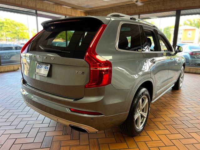 2016 Volvo XC90 T5 Momentum