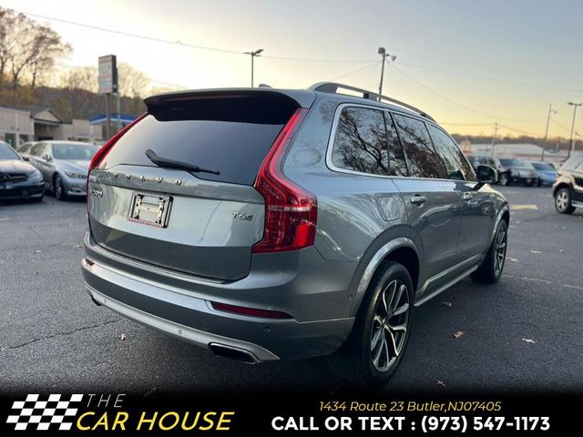 2016 Volvo XC90 T6 Momentum