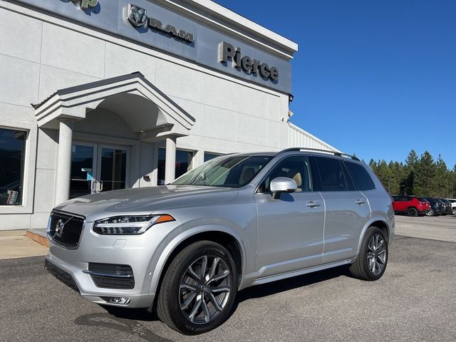 2016 Volvo XC90 T6 Momentum