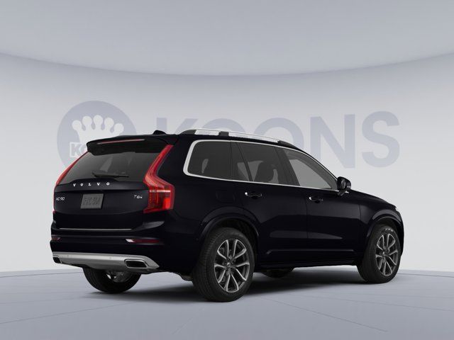 2016 Volvo XC90 T6 Momentum