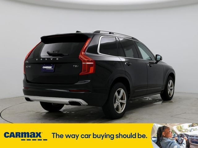 2016 Volvo XC90 T5 Momentum