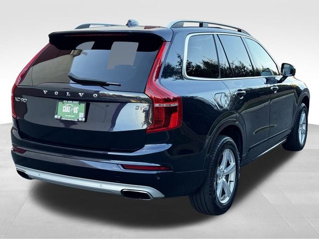 2016 Volvo XC90 T5 Momentum