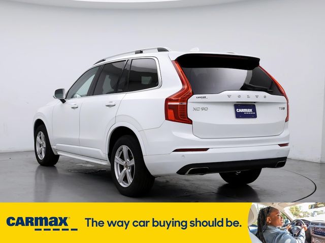 2016 Volvo XC90 T5 Momentum