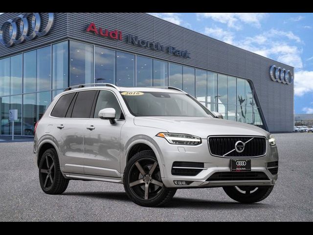 2016 Volvo XC90 T5 Momentum