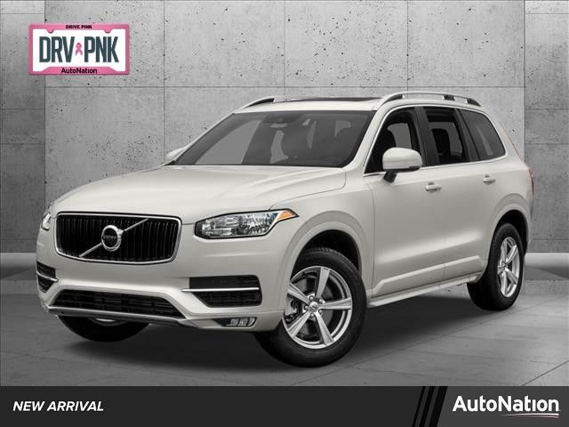 2016 Volvo XC90 T5 Momentum