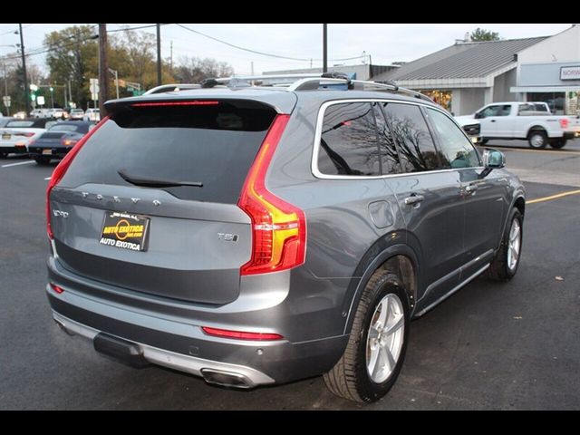 2016 Volvo XC90 T5 Momentum