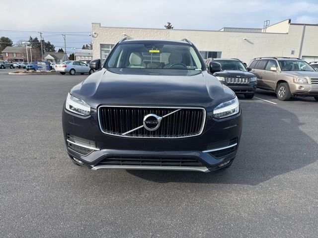 2016 Volvo XC90 T5 Momentum