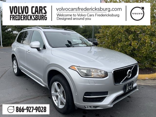 2016 Volvo XC90 T5 Momentum