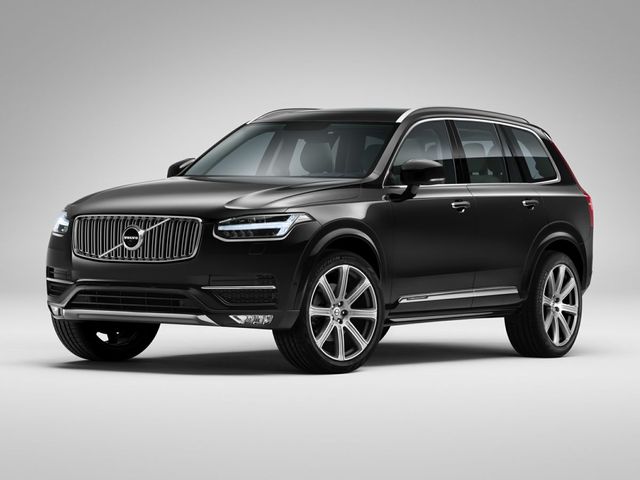 2016 Volvo XC90 T5 Momentum