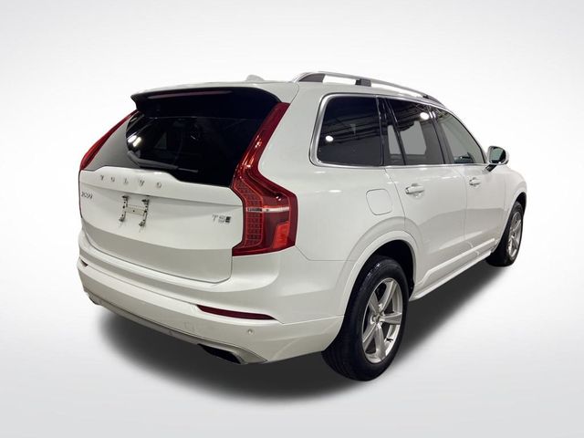 2016 Volvo XC90 T5 Momentum