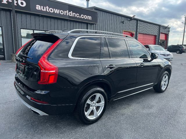 2016 Volvo XC90 T5 Momentum