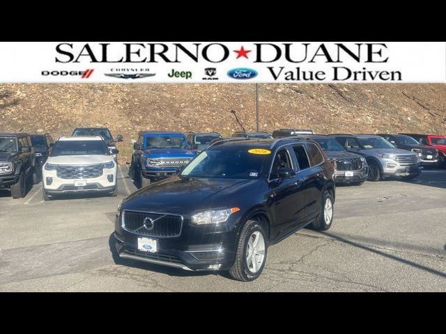 2016 Volvo XC90 T5 Momentum