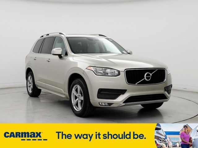 2016 Volvo XC90 T5 Momentum