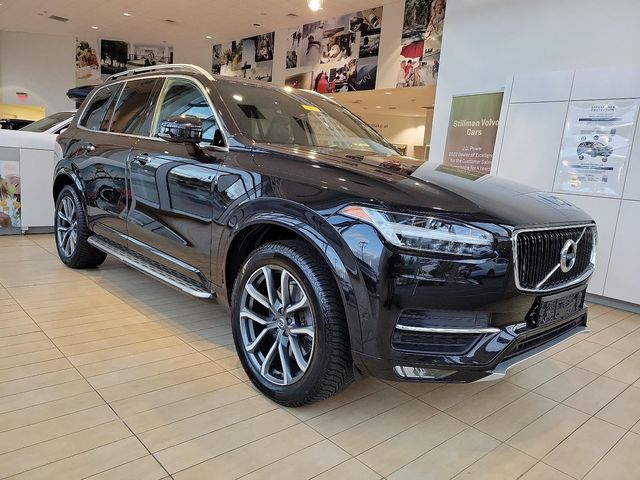 2016 Volvo XC90 T6 Momentum