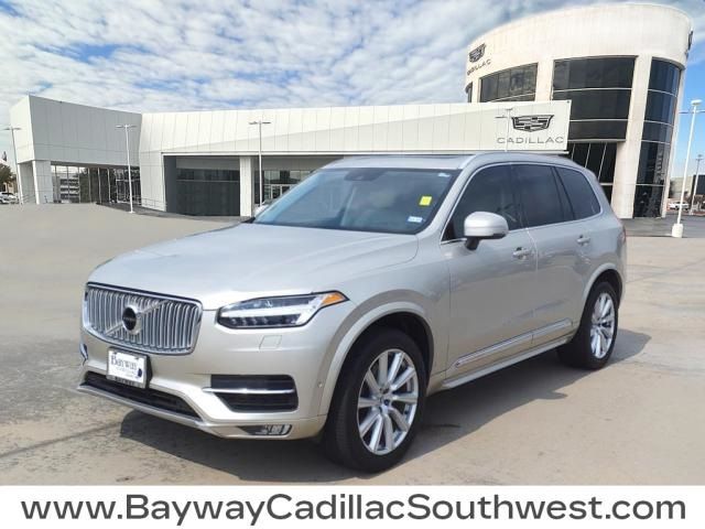 2016 Volvo XC90 T6 Inscription