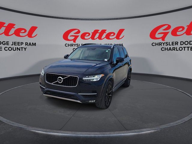 2016 Volvo XC90 T6 Momentum