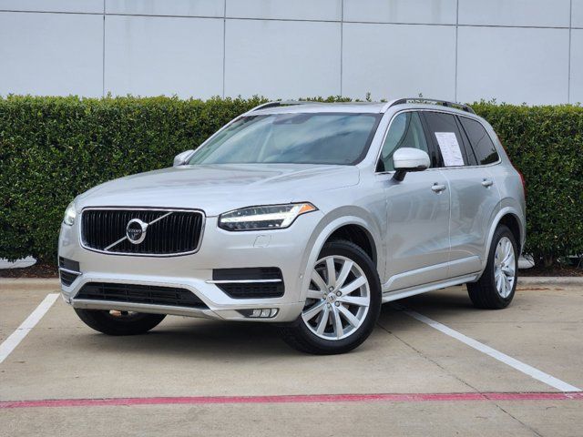 2016 Volvo XC90 T6 Momentum