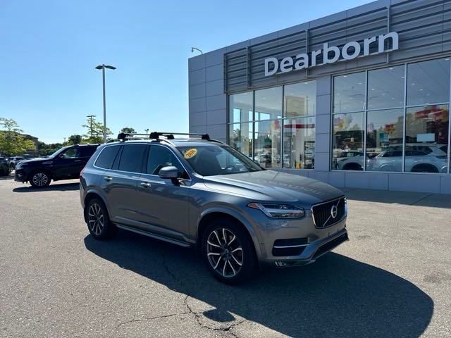 2016 Volvo XC90 T6 Momentum