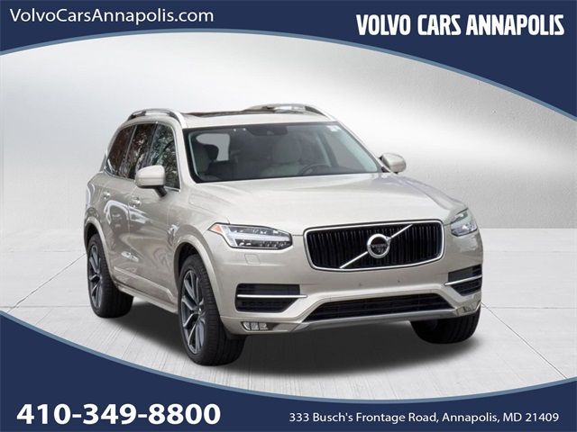 2016 Volvo XC90 T6 Momentum