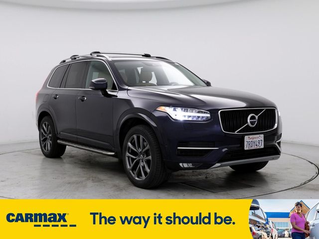 2016 Volvo XC90 T6 Momentum