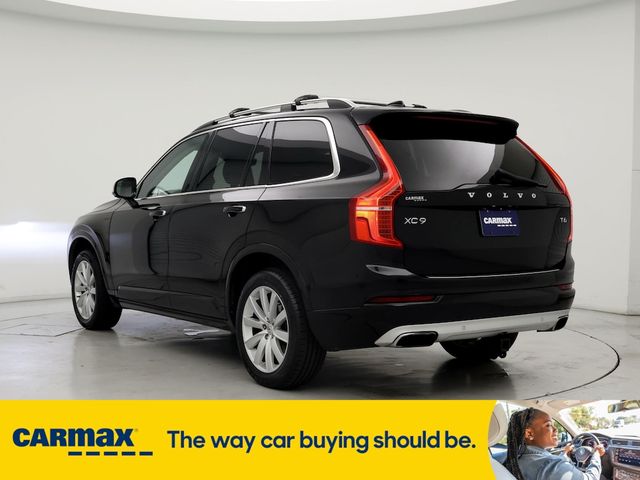 2016 Volvo XC90 T6 Momentum