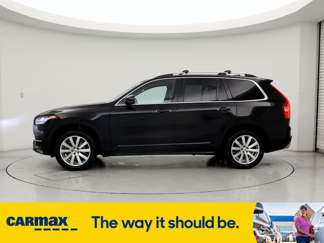 2016 Volvo XC90 T6 Momentum