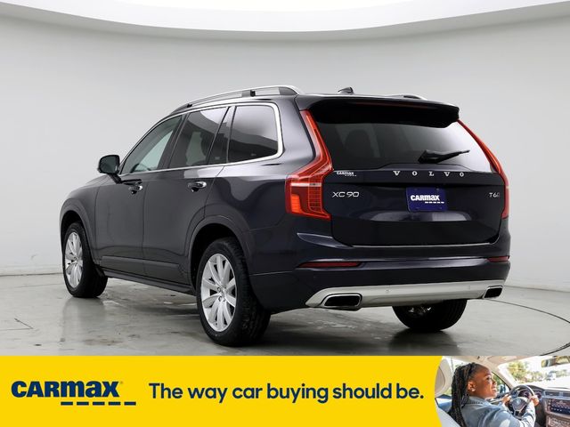 2016 Volvo XC90 T6 Momentum