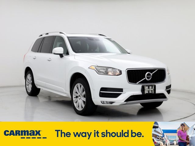 2016 Volvo XC90 T6 Momentum